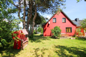 strandnahe, schicke FeWo mit Terrasse und Garten - Ferienwohnung Silas, Thiessow